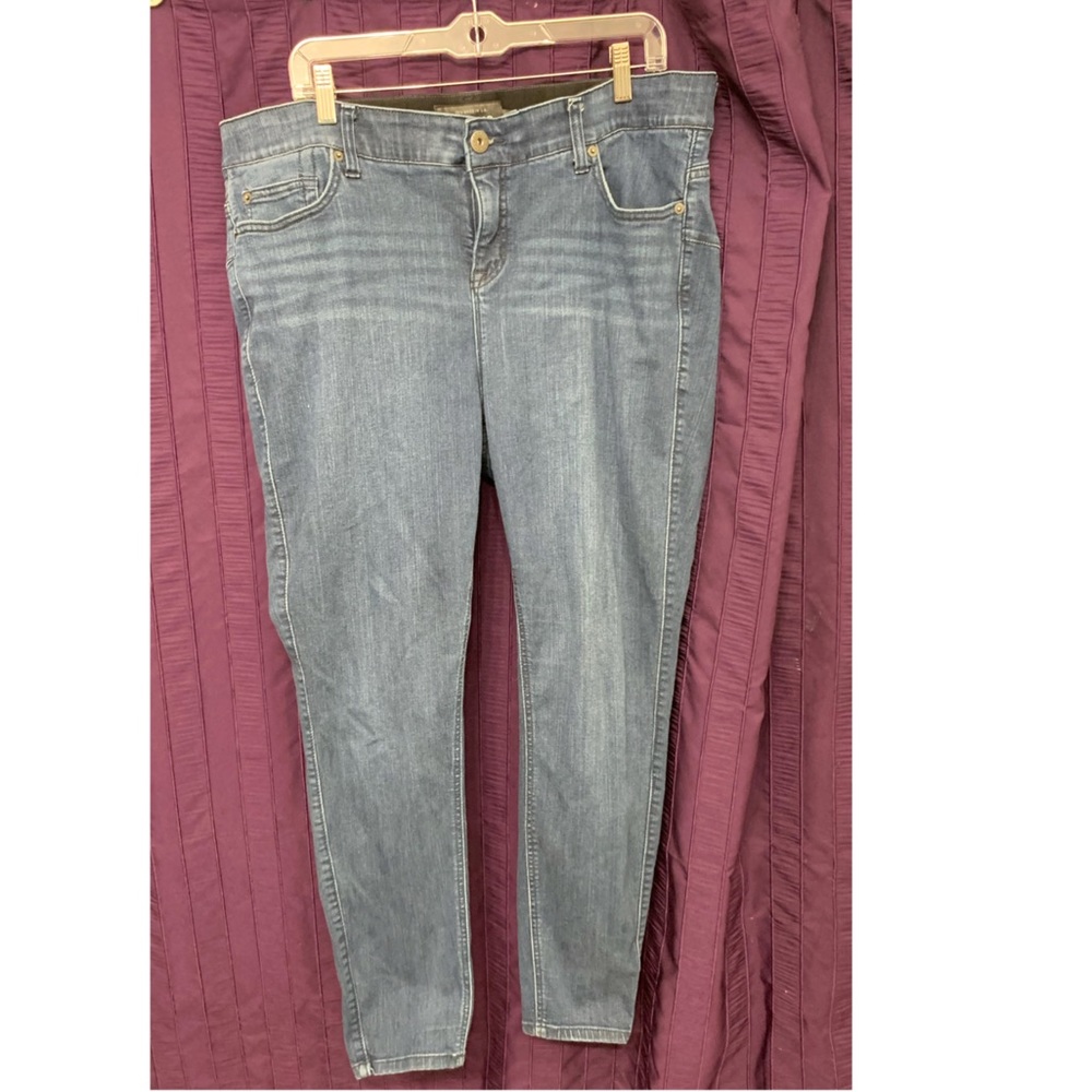 Torrid Bombshell Skinny Jean